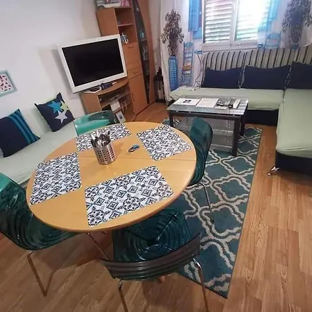 Blue Oasis 2-6 Apartman *