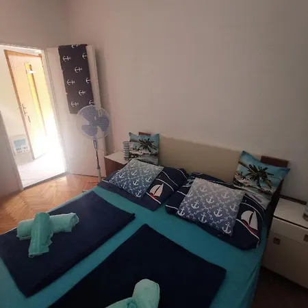 Blue Oasis 2-6