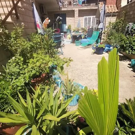 Apartment Blue Oasis 2-6